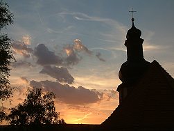 Sonnenuntergang  Ev. Kirche Wenkheim